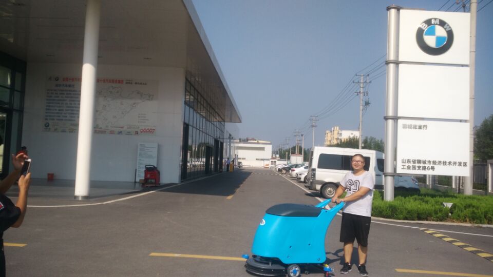 duang ！！！  BMW汽車4S店與鼎潔清潔設(shè)備達(dá)成長期合作關(guān)系56
